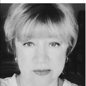 Meet your Posher, Melanie